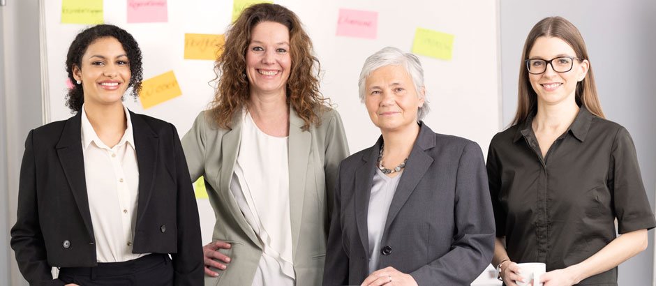 Unser Team vom DGQ-Mitgliedermanagement hilft jederzeit gerne weiter